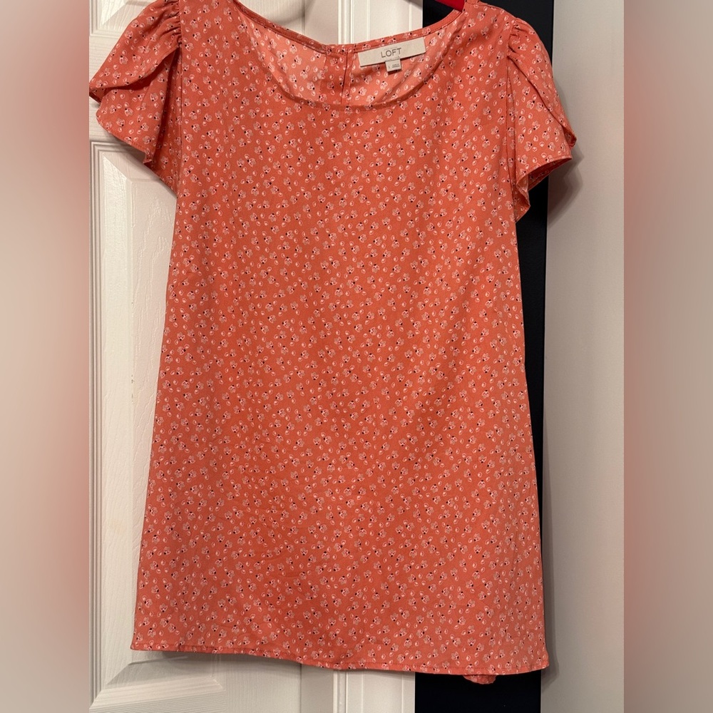LOFT Coral Floral Blouse